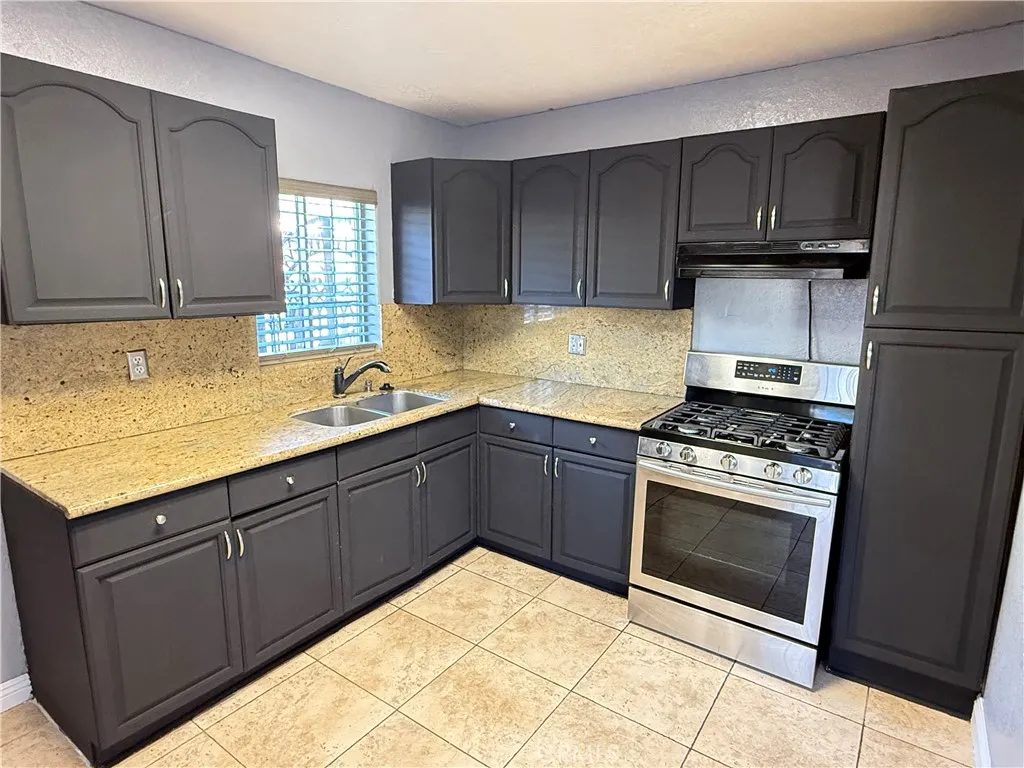 7515 8th, Buena Park, California 90621 home-pic-6