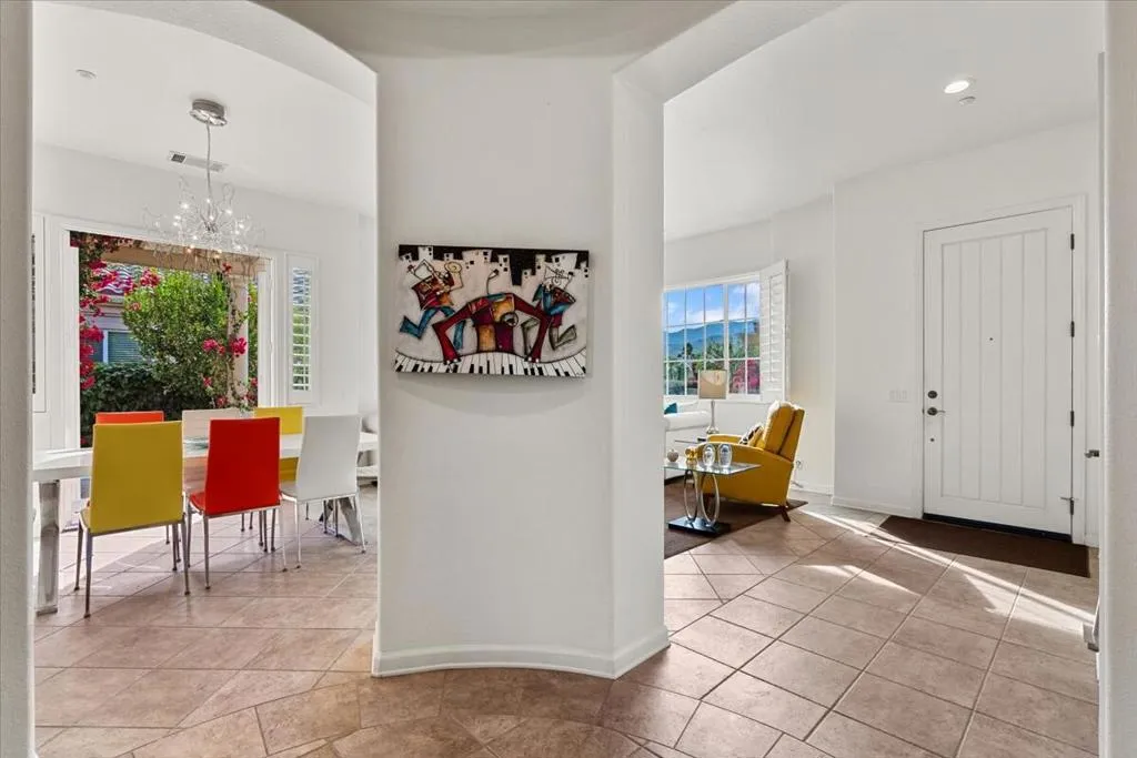22 Vista Mirage Way, Rancho Mirage, California 92270 home-pic-12