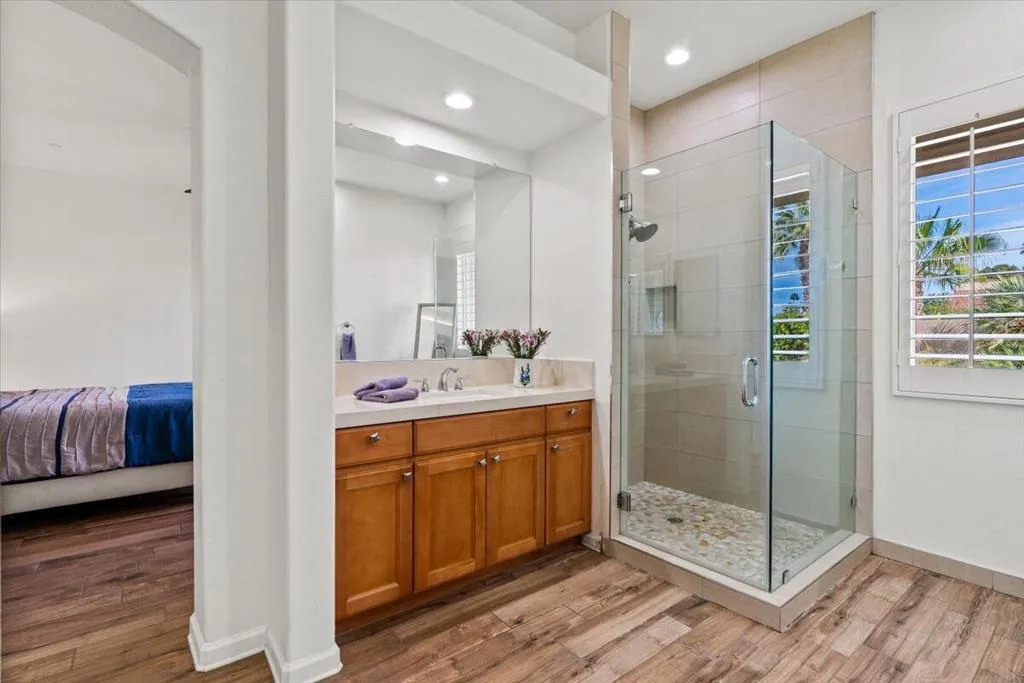 22 Vista Mirage Way, Rancho Mirage, California 92270 home-pic-25