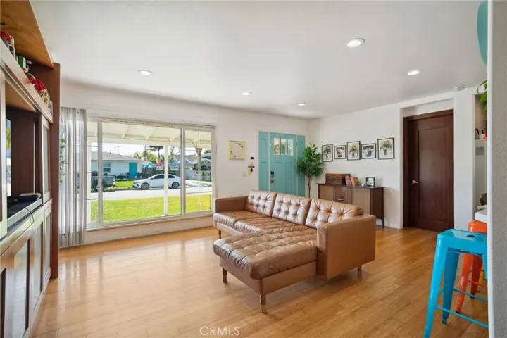 14037 Mystic Street, Whittier, California 90604