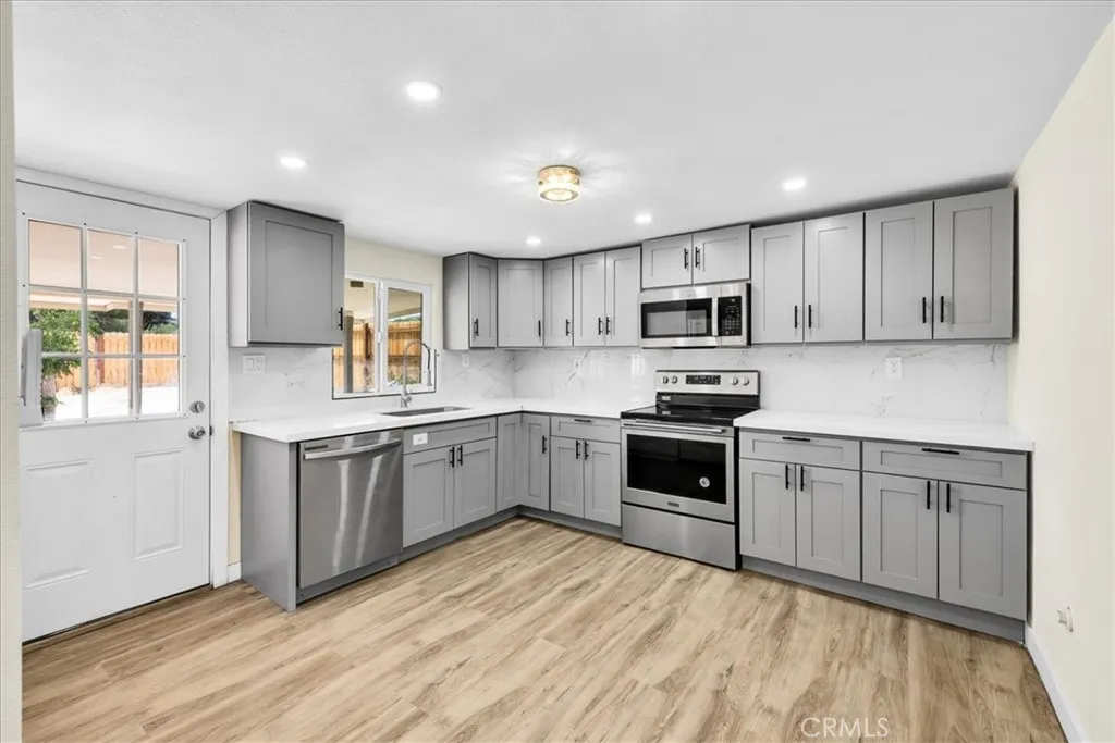 6064 Cahuilla, 29 Palms, California 92277 home-pic-2