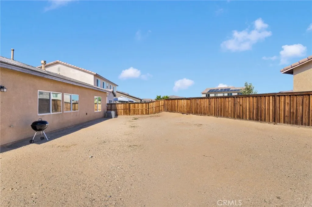 14245 Purple Canyon, Adelanto, California 92301 home-pic-34