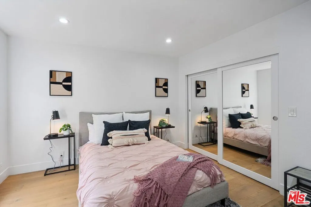 1807 10th Street 3, Santa Monica, California 90404 home-pic-30