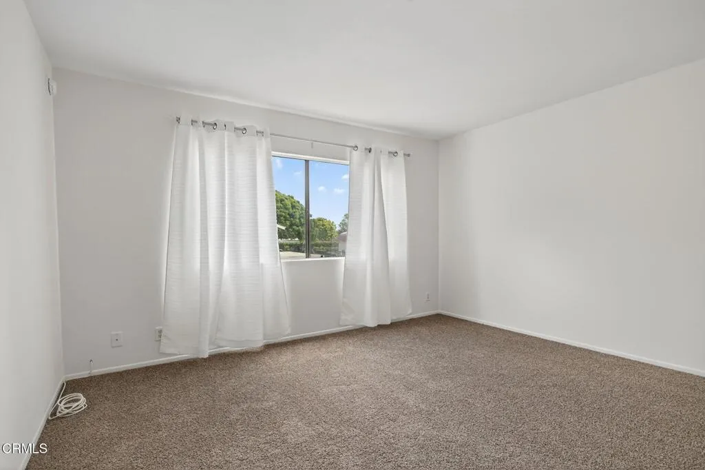 1273 San Simeon Court 7, Ventura, California 93003 home-pic-24