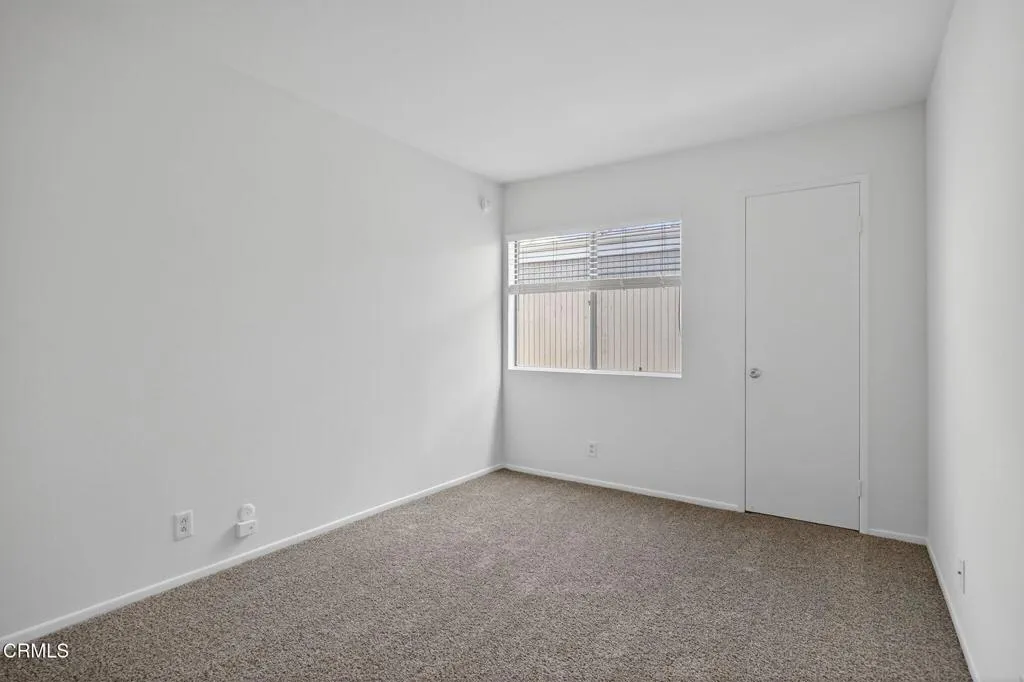 1273 San Simeon Court 7, Ventura, California 93003 home-pic-22