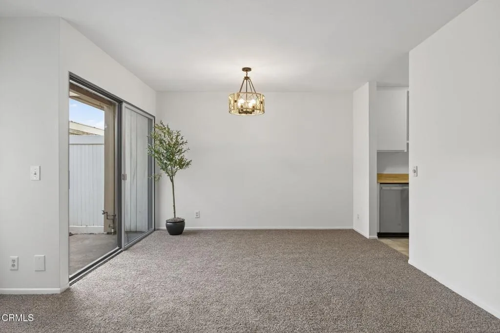 1273 San Simeon Court 7, Ventura, California 93003 home-pic-9