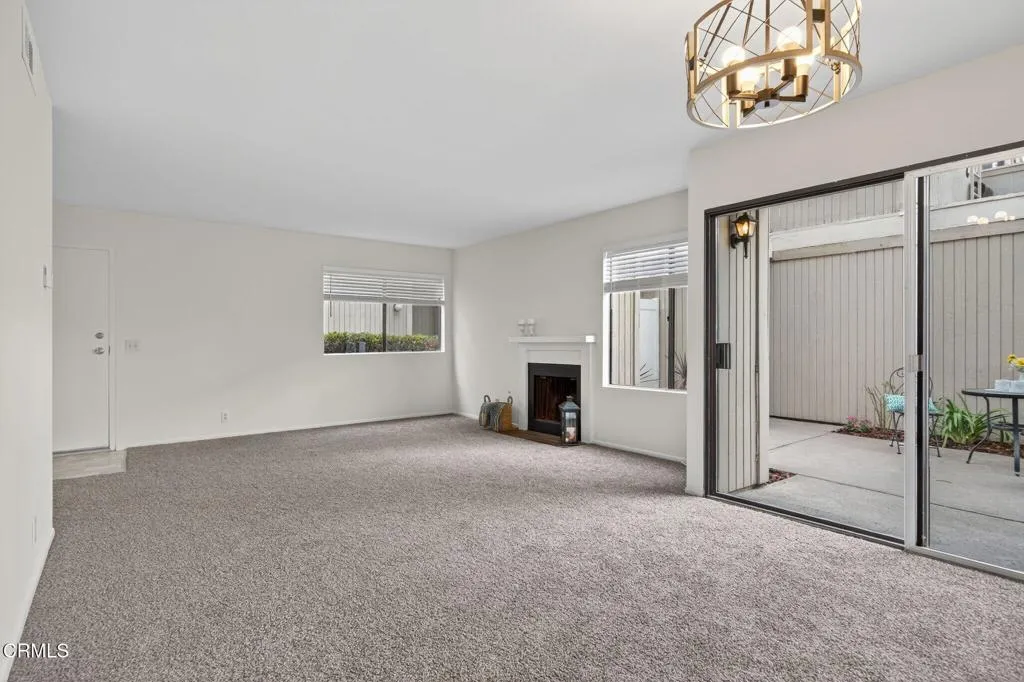 1273 San Simeon Court 7, Ventura, California 93003 home-pic-10