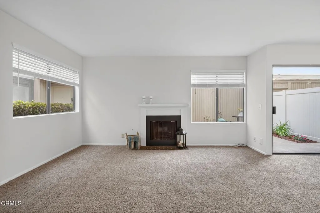 1273 San Simeon Court 7, Ventura, California 93003 home-pic-6