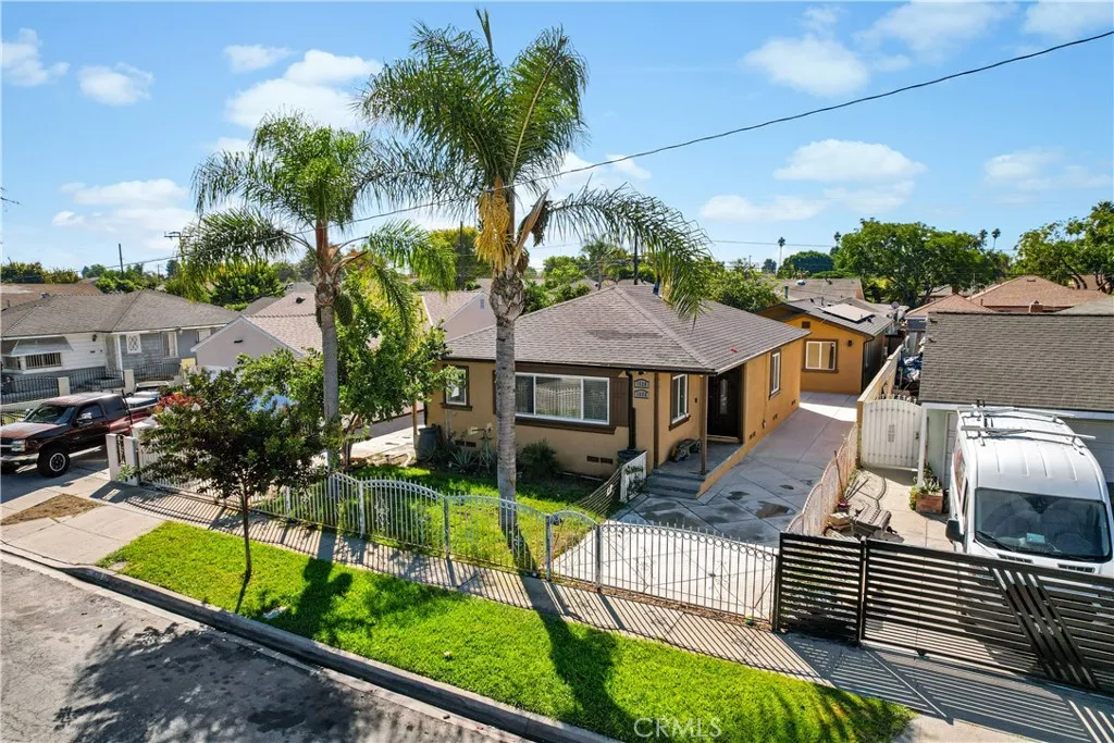 1620 E Mcmillan, Compton, California 90221 home-pic-0