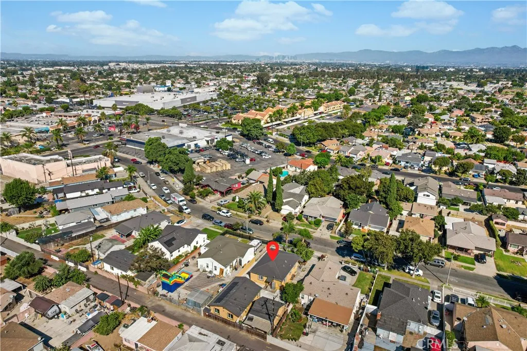 1620 E Mcmillan, Compton, California 90221 home-pic-38