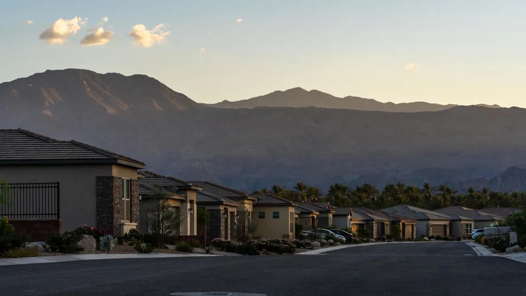 51725 Ponderosa Drive, Indio, California 92201 home-pic-38