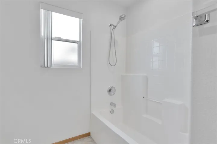 13335 Paoha, Apple Valley, California 92308