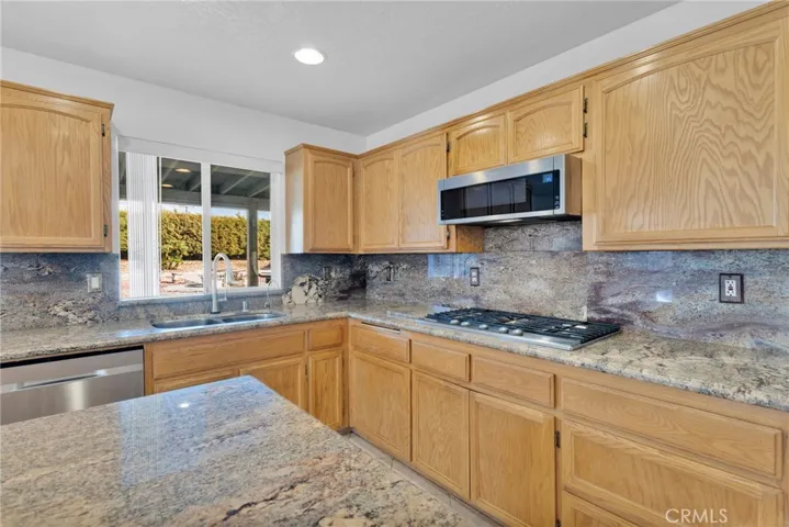 13335 Paoha, Apple Valley, California 92308