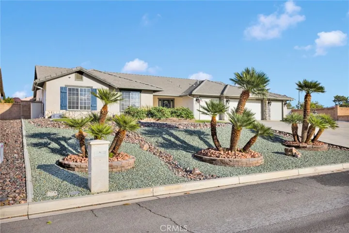 13335 Paoha, Apple Valley, California 92308