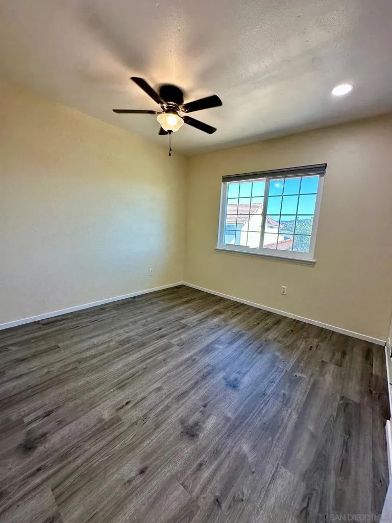 11377 Volans St, San Diego, California 92126 home-pic-11