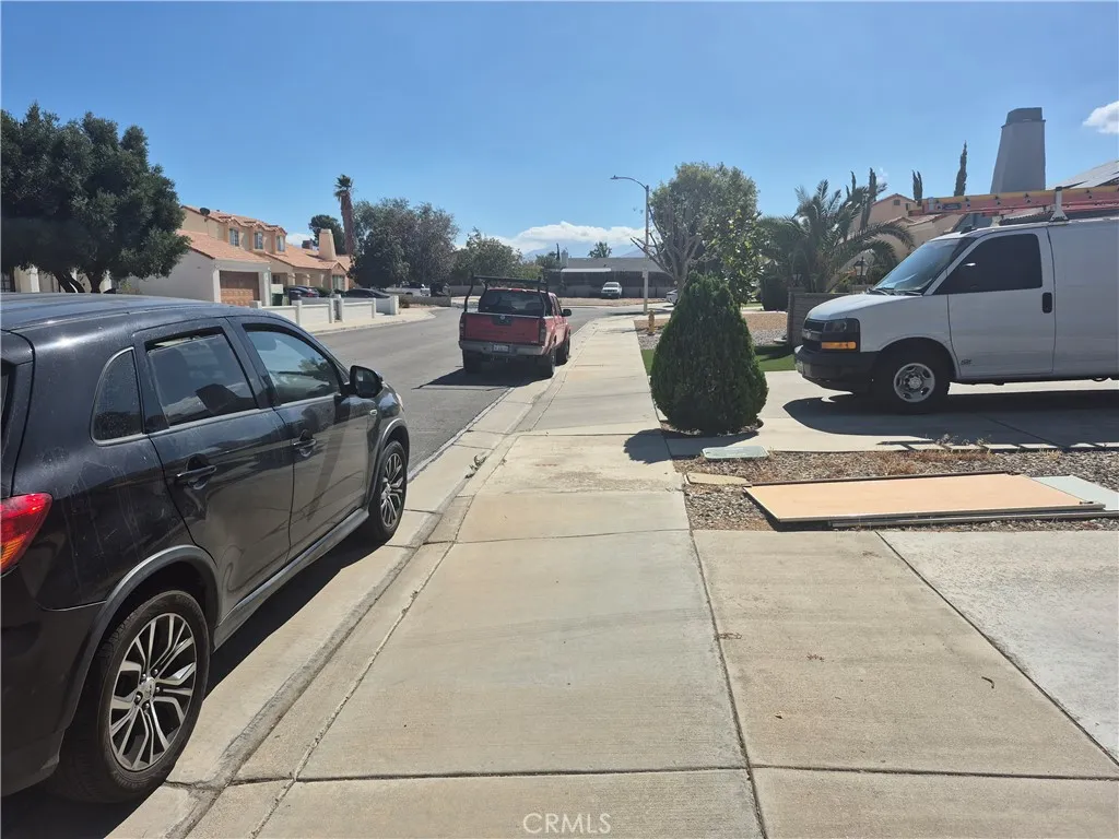 37933 Calcedony, Palmdale, California 93552 home-pic-11