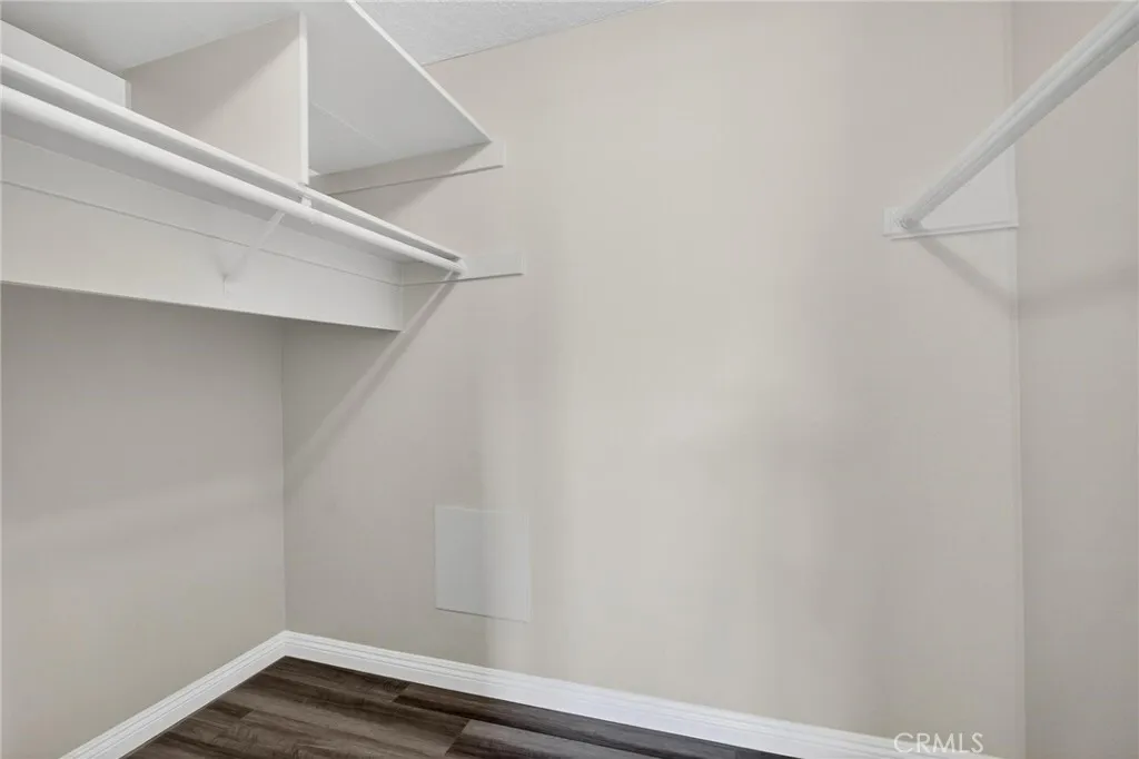 20547 S Vermont Avenue 2, Torrance, California 90502 home-pic-23