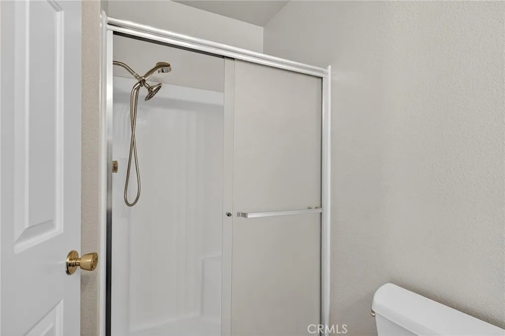 20547 S Vermont Avenue 2, Torrance, California 90502 home-pic-16