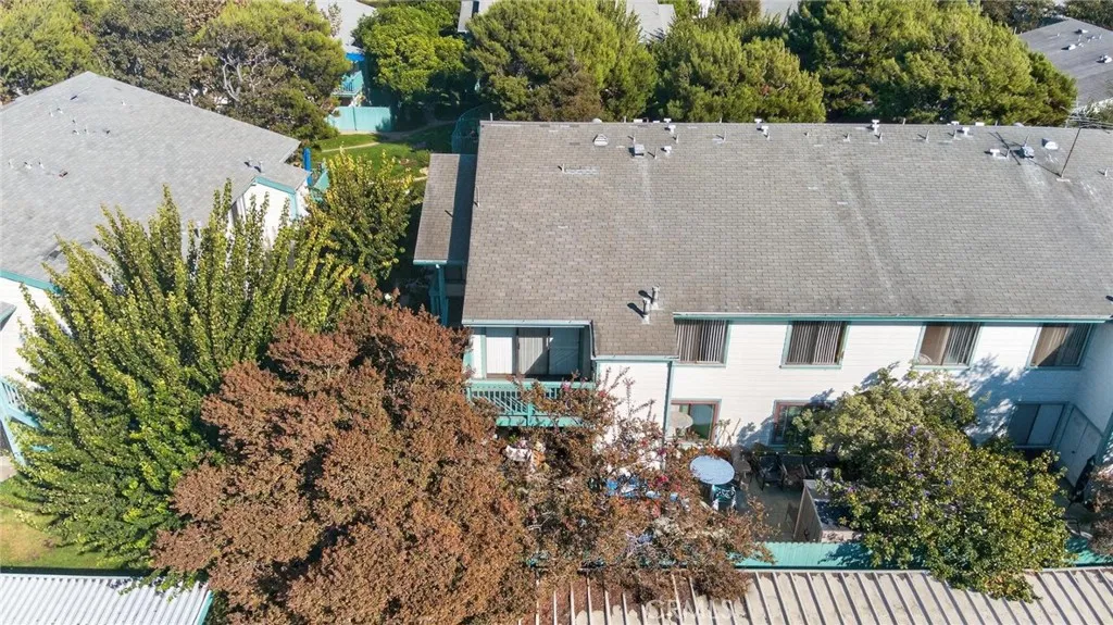 20547 S Vermont Avenue 2, Torrance, California 90502 home-pic-38