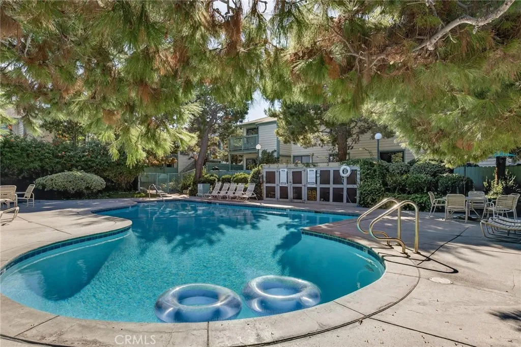 20547 S Vermont Avenue 2, Torrance, California 90502 home-pic-26