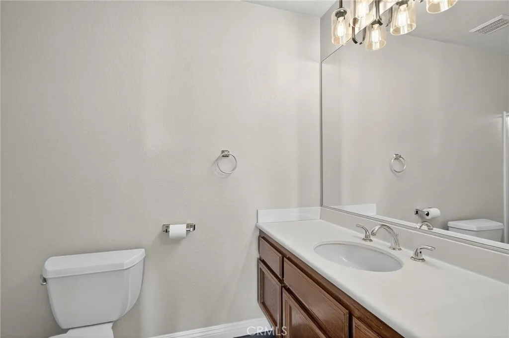 20547 S Vermont Avenue 2, Torrance, California 90502 home-pic-18