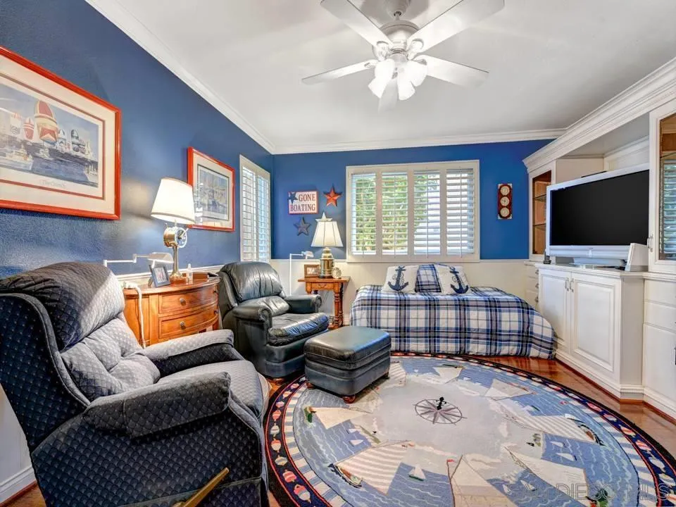 Den/Family/Great Room