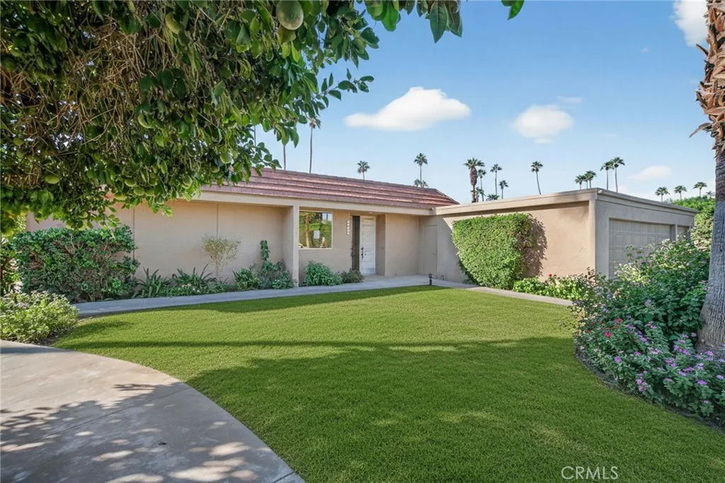 76695 Roadrunner, Indian Wells, California 92210 home-pic-1