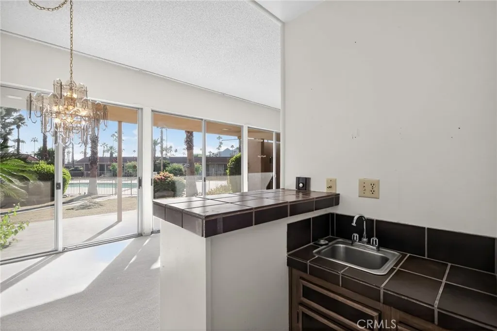 76695 Roadrunner, Indian Wells, California 92210 home-pic-11
