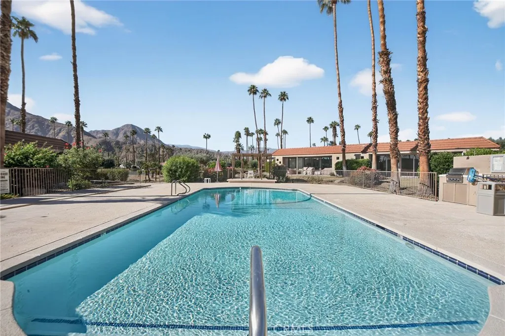 76695 Roadrunner, Indian Wells, California 92210 home-pic-28