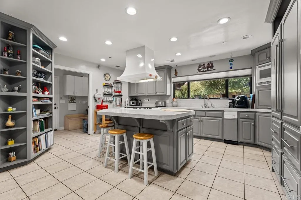 33408 Sandy Creek Lane, Pine Valley, California 91962 home-pic-5