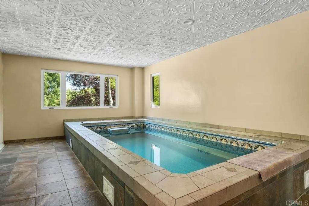 33408 Sandy Creek Lane, Pine Valley, California 91962 home-pic-9