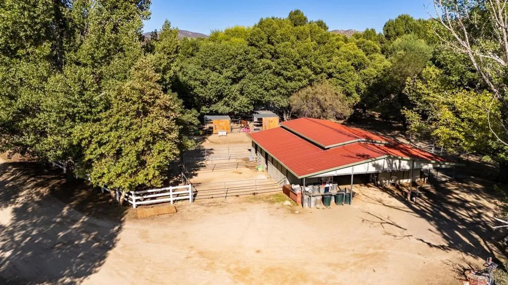 33408 Sandy Creek Lane, Pine Valley, California 91962 home-pic-33