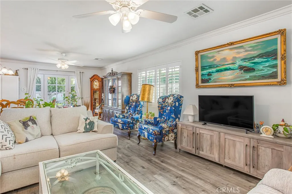 1450 Tamarisk Rd, Palm Springs, California 92262 home-pic-24