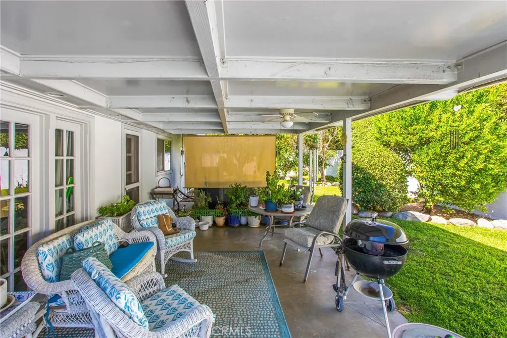 1450 Tamarisk Rd, Palm Springs, California 92262 home-pic-31