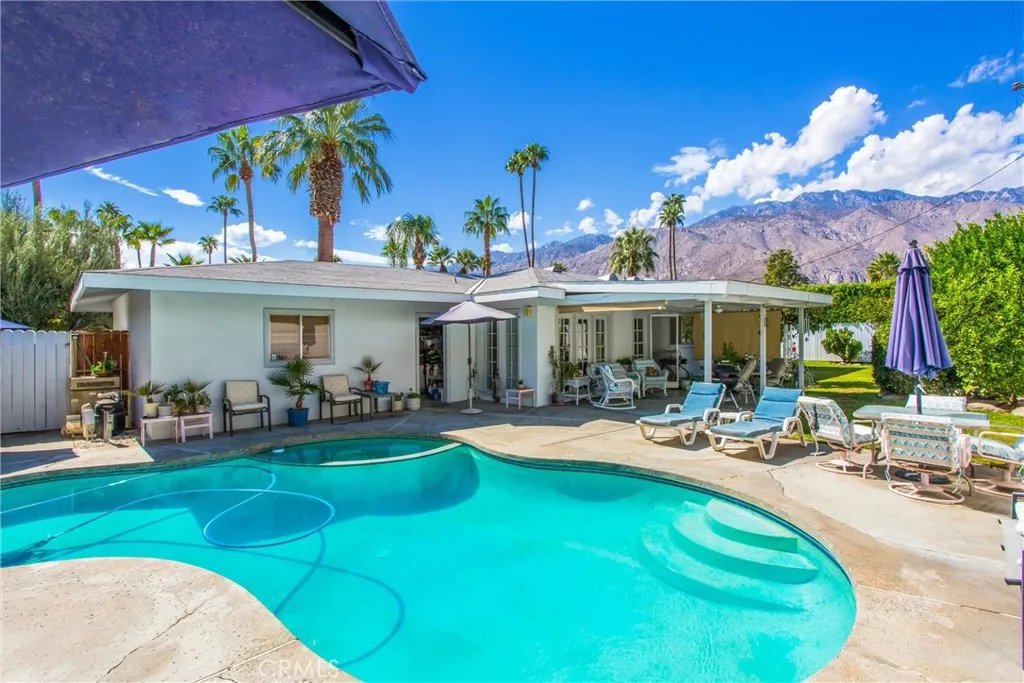 1450 Tamarisk Rd, Palm Springs, California 92262 home-pic-30
