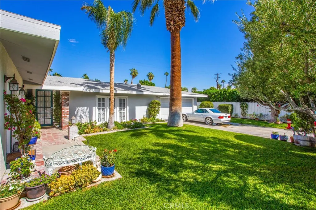 1450 Tamarisk Rd, Palm Springs, California 92262 home-pic-5