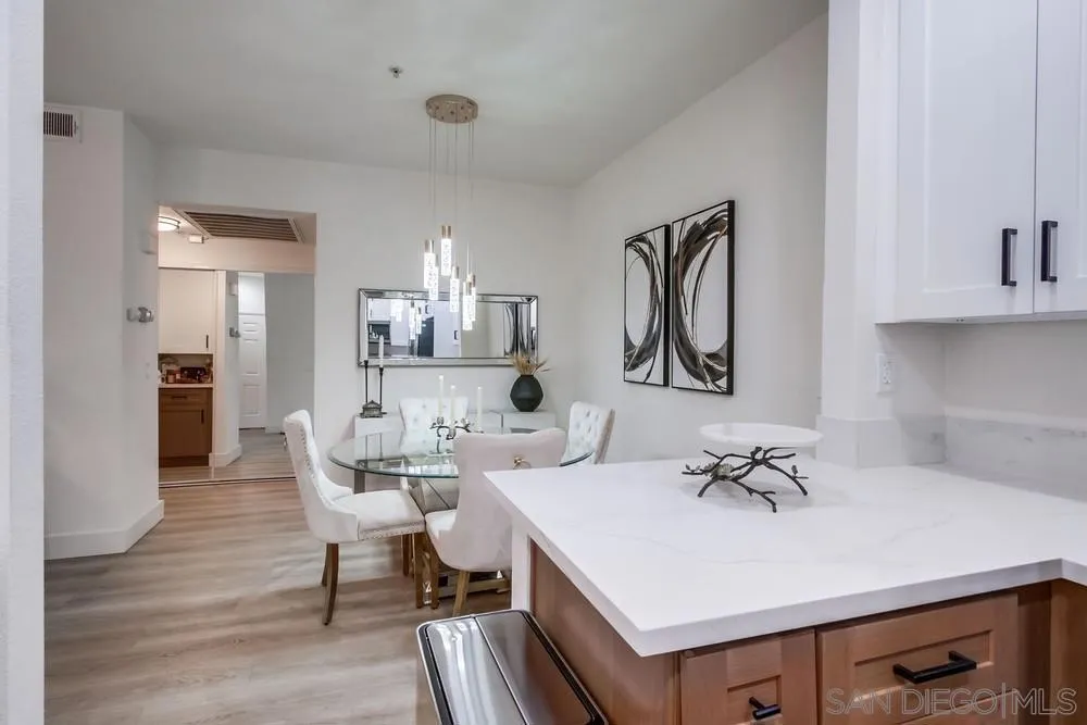 18650 Caminito Cantilena 291, San Diego, California 92128 home-pic-16