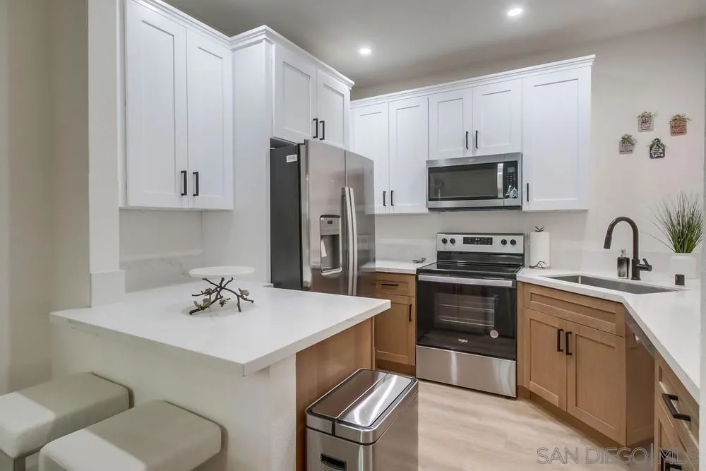 18650 Caminito Cantilena 291, San Diego, California 92128 home-pic-14