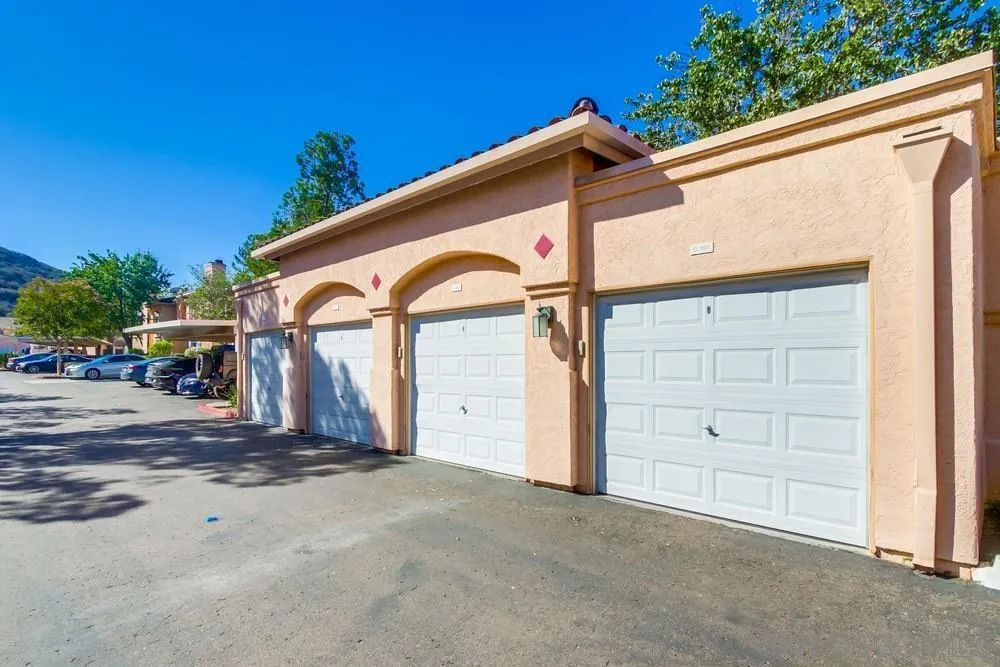 18650 Caminito Cantilena 291, San Diego, California 92128 home-pic-26