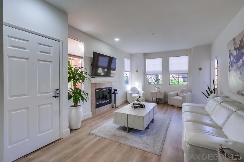 18650 Caminito Cantilena 291, San Diego, California 92128 home-pic-3
