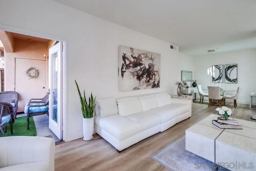 18650 Caminito Cantilena 291, San Diego, California 92128 home-pic-5
