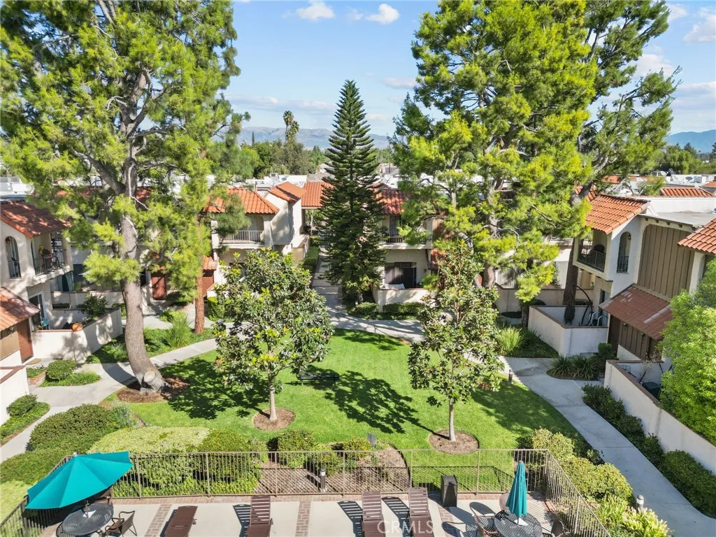 19545 Sherman Way 74, Reseda, California 91335 home-pic-25