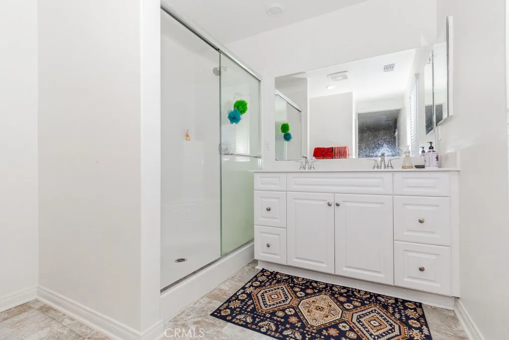 41302 Vintner, Lake Elsinore, California 92532 home-pic-24