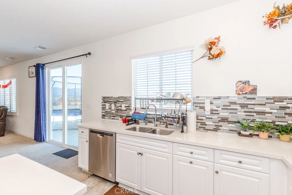 41302 Vintner, Lake Elsinore, California 92532 home-pic-50