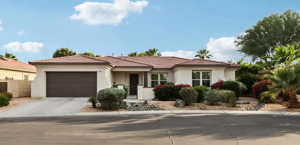 101 Azzuro Drive, Palm Desert, California 92211 home-pic-0