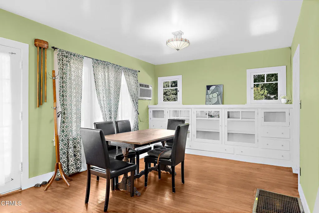 1766 N Madison Avenue, Pasadena, California 91104 home-pic-8