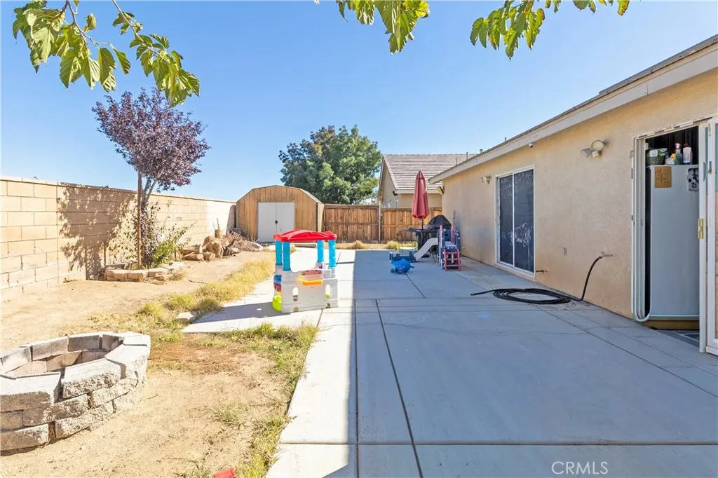 10990 Windcrest, Adelanto, California 92301 home-pic-22
