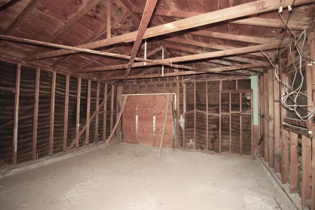 100 E Desert View, Barstow, California 92311 home-pic-29