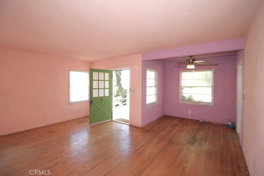 100 E Desert View, Barstow, California 92311 home-pic-9