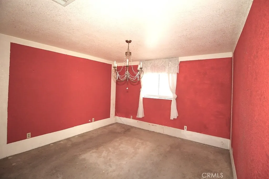 100 E Desert View, Barstow, California 92311 home-pic-24